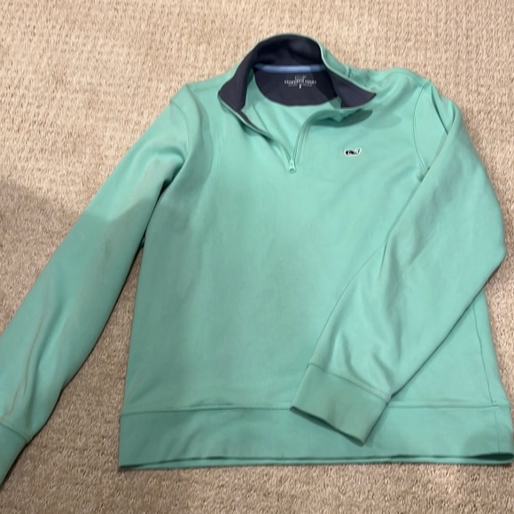 Vineyard vines 1/4 zip pullover - Picture 1 of 2